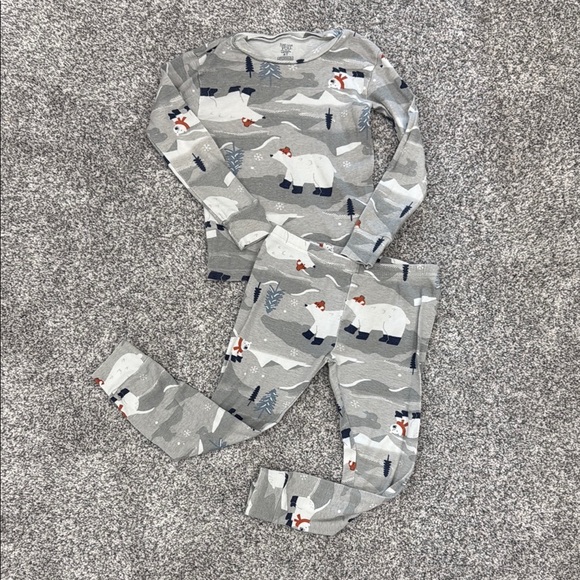 Carter's Gray and White Bear Pajama Set for Cozy Nights - Picture 1 of 4